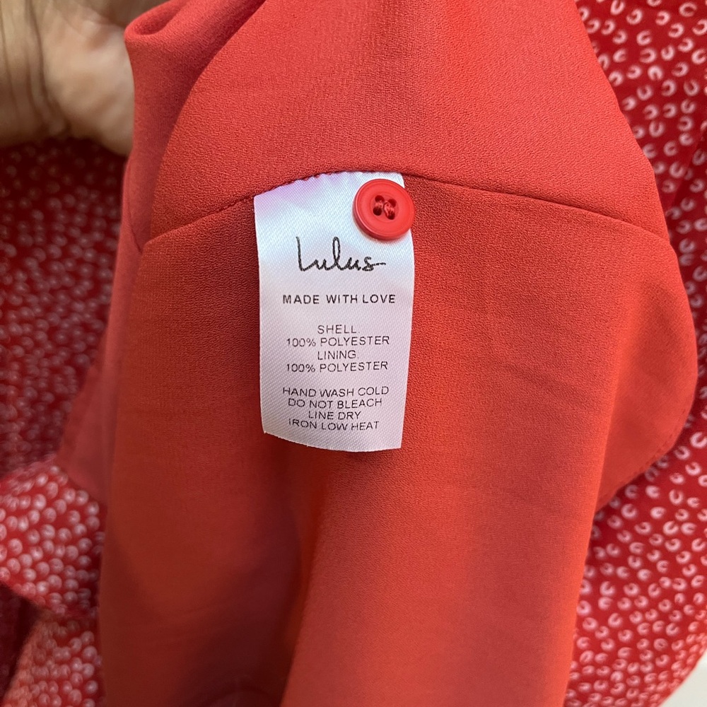 Lulu's Castana Rust Red Print Button-Up Medium - Picture 7 of 10